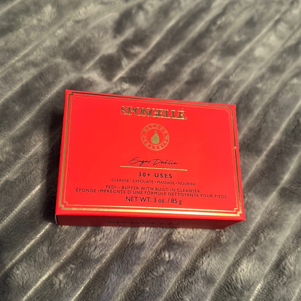 Spongelle: Pedi Buffer. Sugar Dahlia Scent